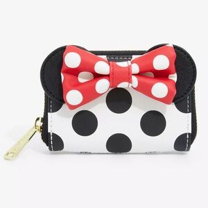 NWOT Loungefly Disney Minnie Mouse Black & Red Polka Dot Zipper Wallet